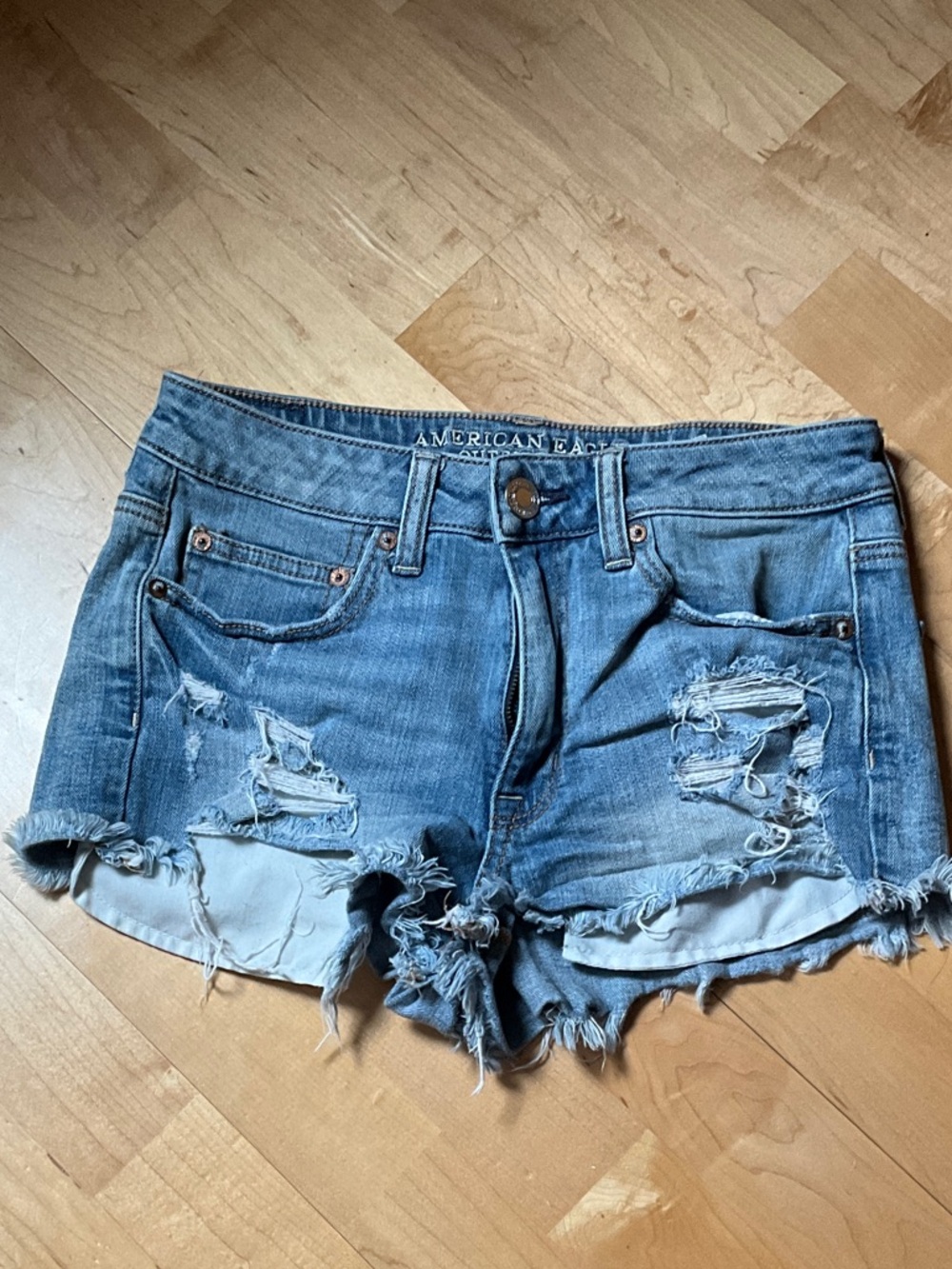 American Eagle Outfitters Light Blue Distressed Denim Jean Shorts